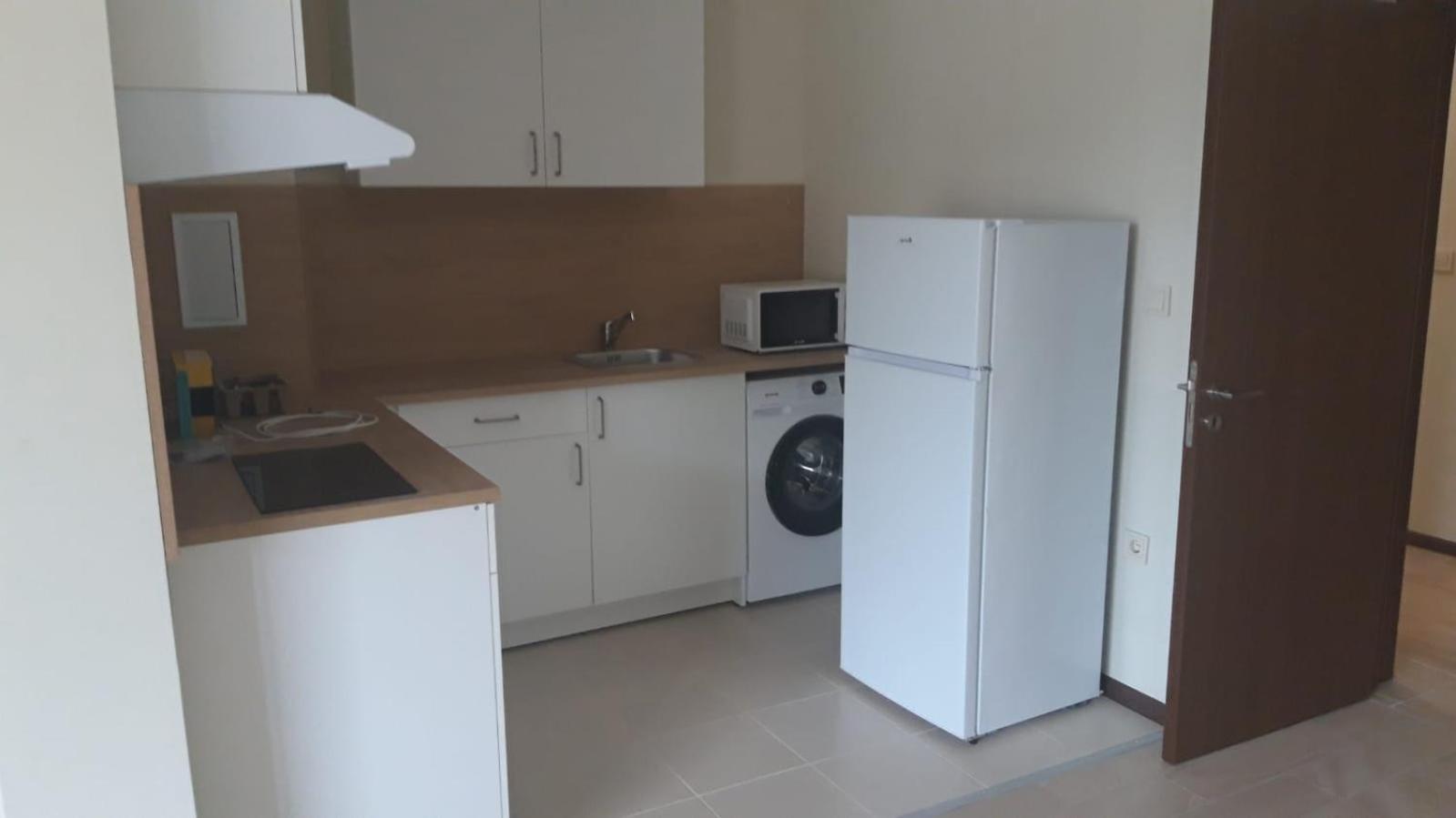 Vesta Riviera - Free Parking Aparthotel Aranyhomok Kültér fotó