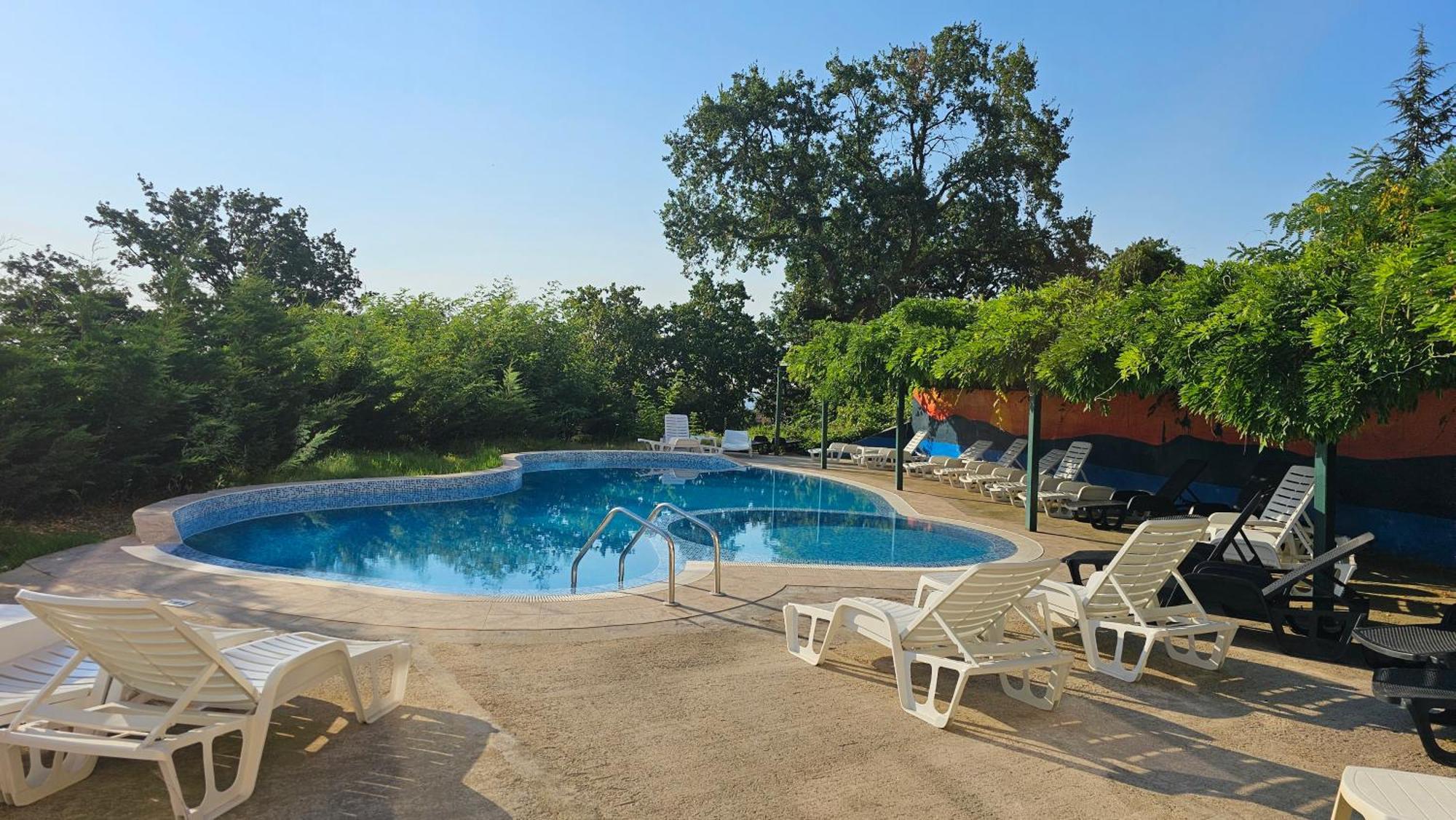 Vesta Riviera - Free Parking Aparthotel Aranyhomok Kültér fotó